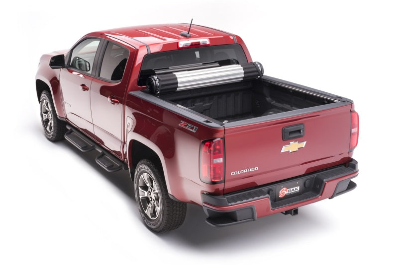 Revolver X2 14-   GM P/U 5ft 8in Bed Tonneau
