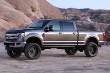 Load image into Gallery viewer, Fabtech 4&quot; BUDGET SYS W/PERF SHKS 17-21 FORD F250/F350 4WD